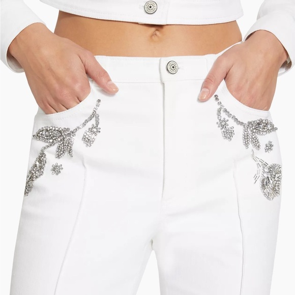 Cinq à Sept's Hyalie slit flare jeans 💎 - Picture 11 of 15